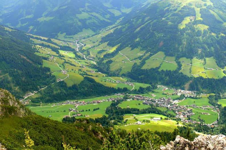 Gasthof Pension Alpenblick Radfeld Exterior photo