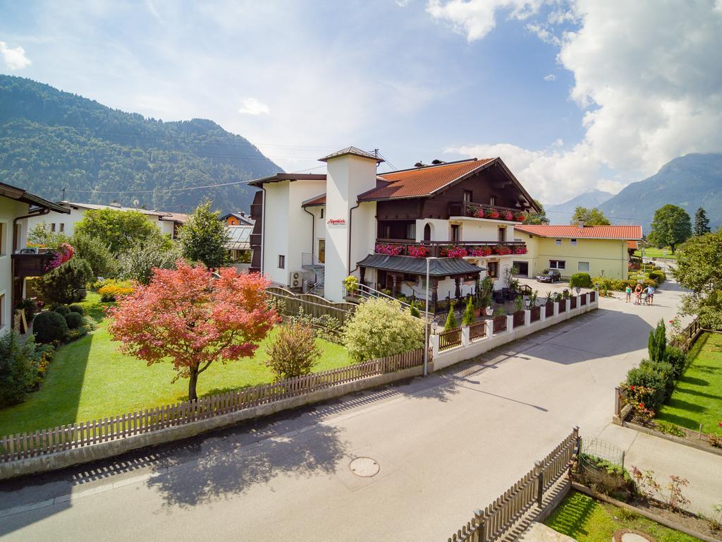 Gasthof Pension Alpenblick Hotel Radfeld Exterior photo